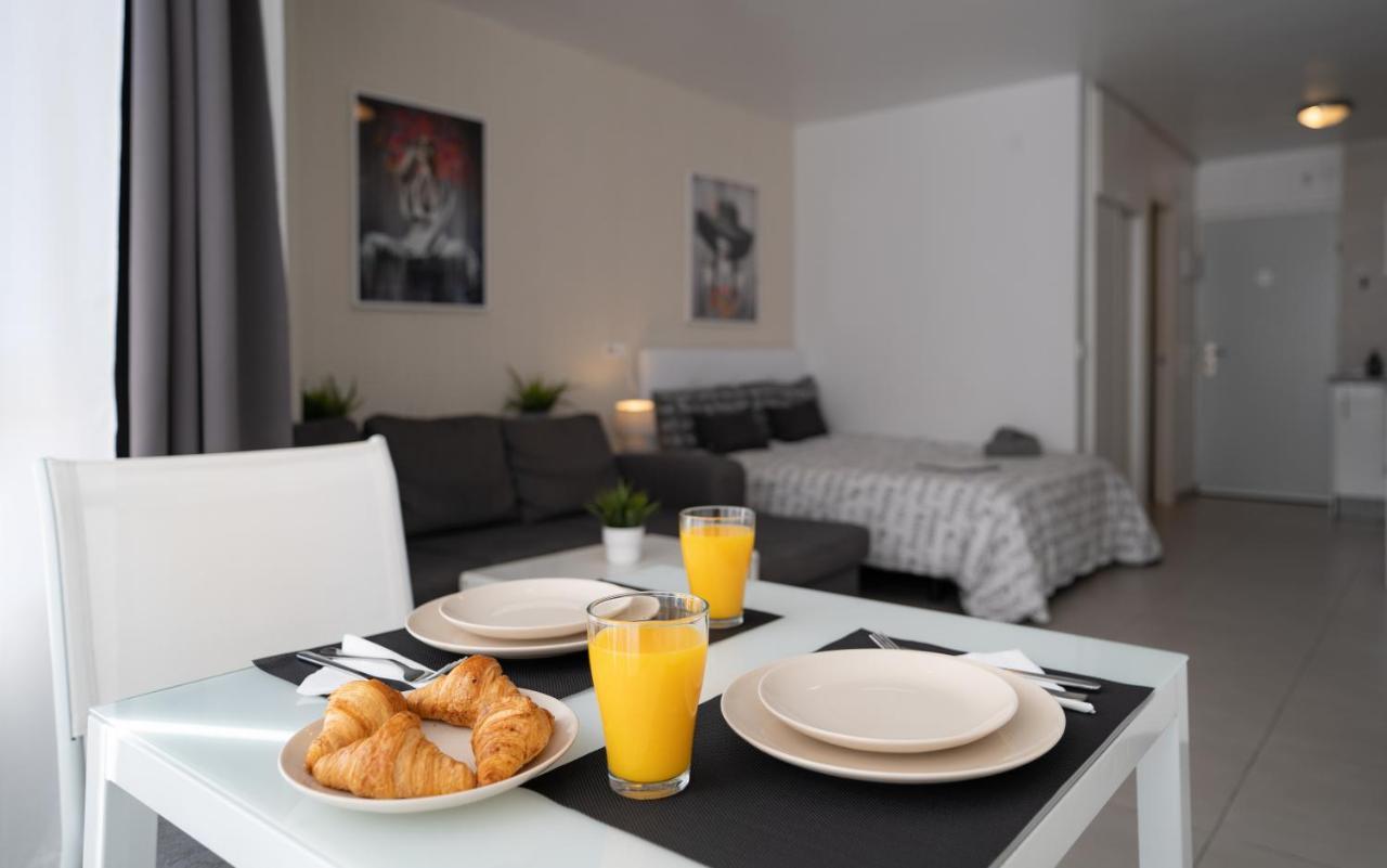Benalmadena Sunny Days Apartment ภายนอก รูปภาพ
