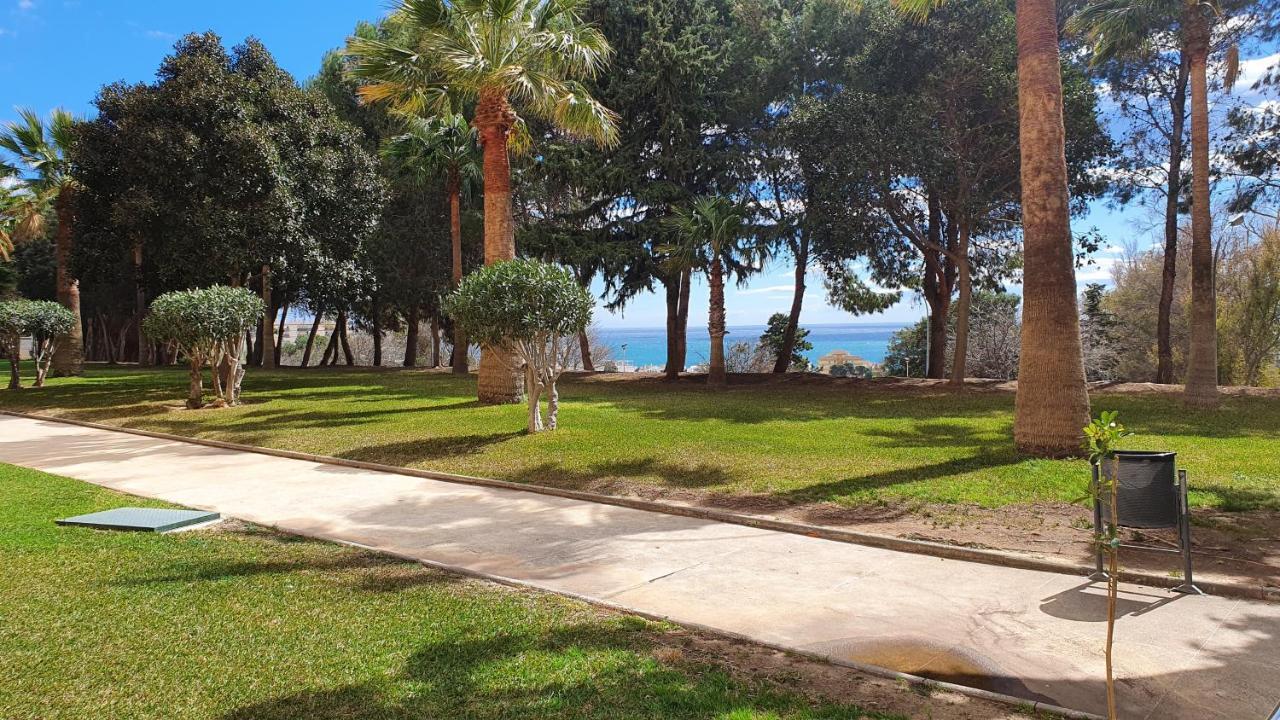 Benalmadena Sunny Days Apartment ภายนอก รูปภาพ